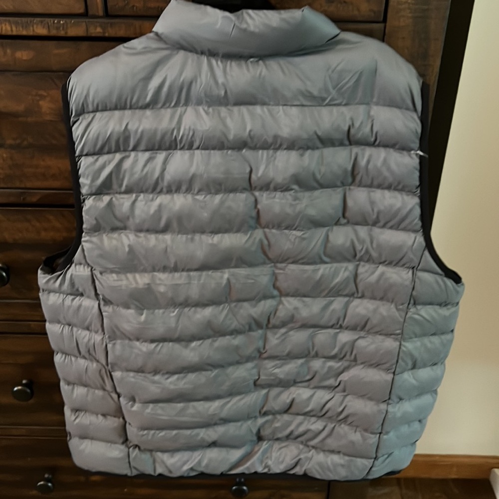 32 Degrees Heat Gray Vest XXL - Picture 2 of 6